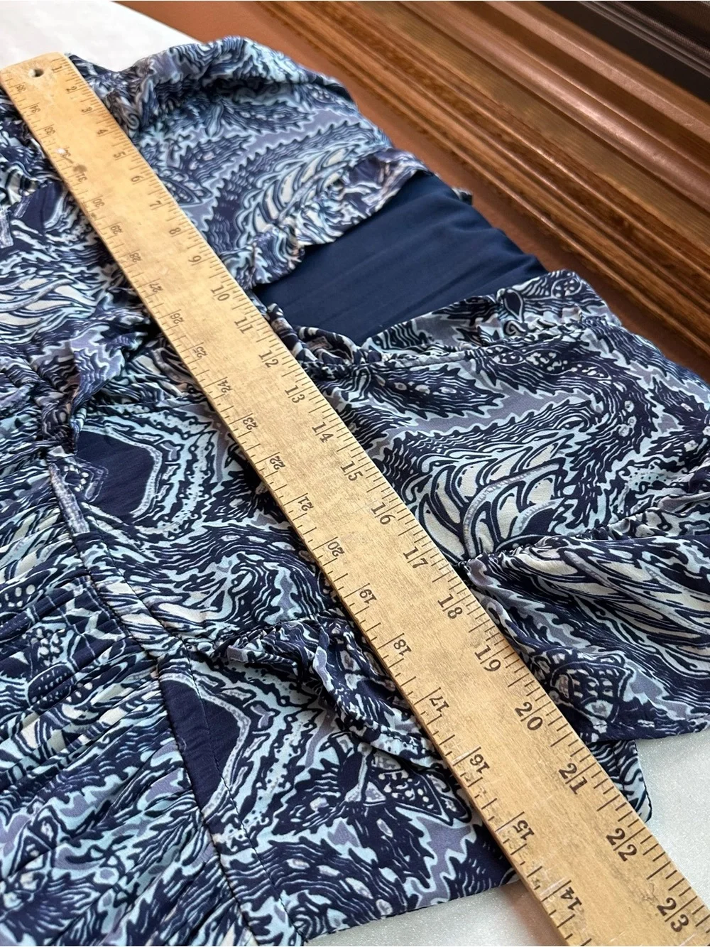 Sundance 100% Viscose Dress Womens L Blue Paisley Flutter Sleeve Empire Waist
